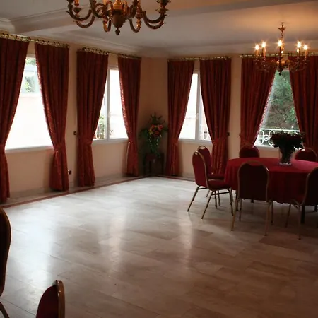 Hotel Alban 3*